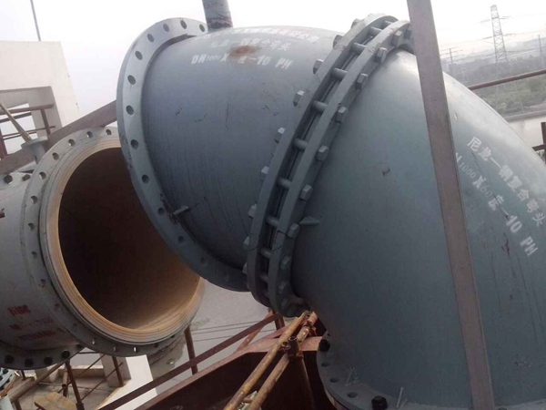 ���̰���